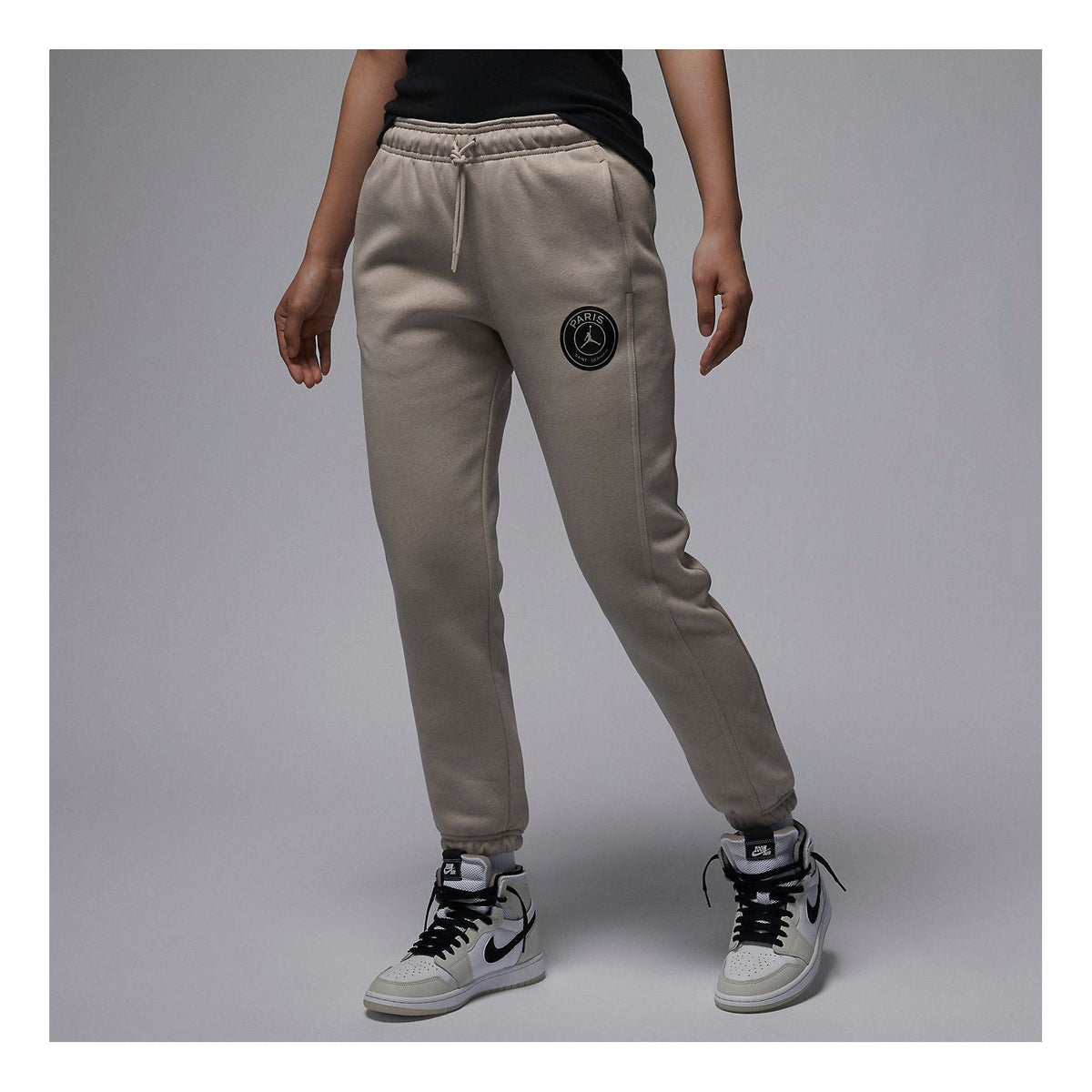(WMNS) Air Jordan x Paris Saint-Germain Sweatpants 'Stone' FD6998-230